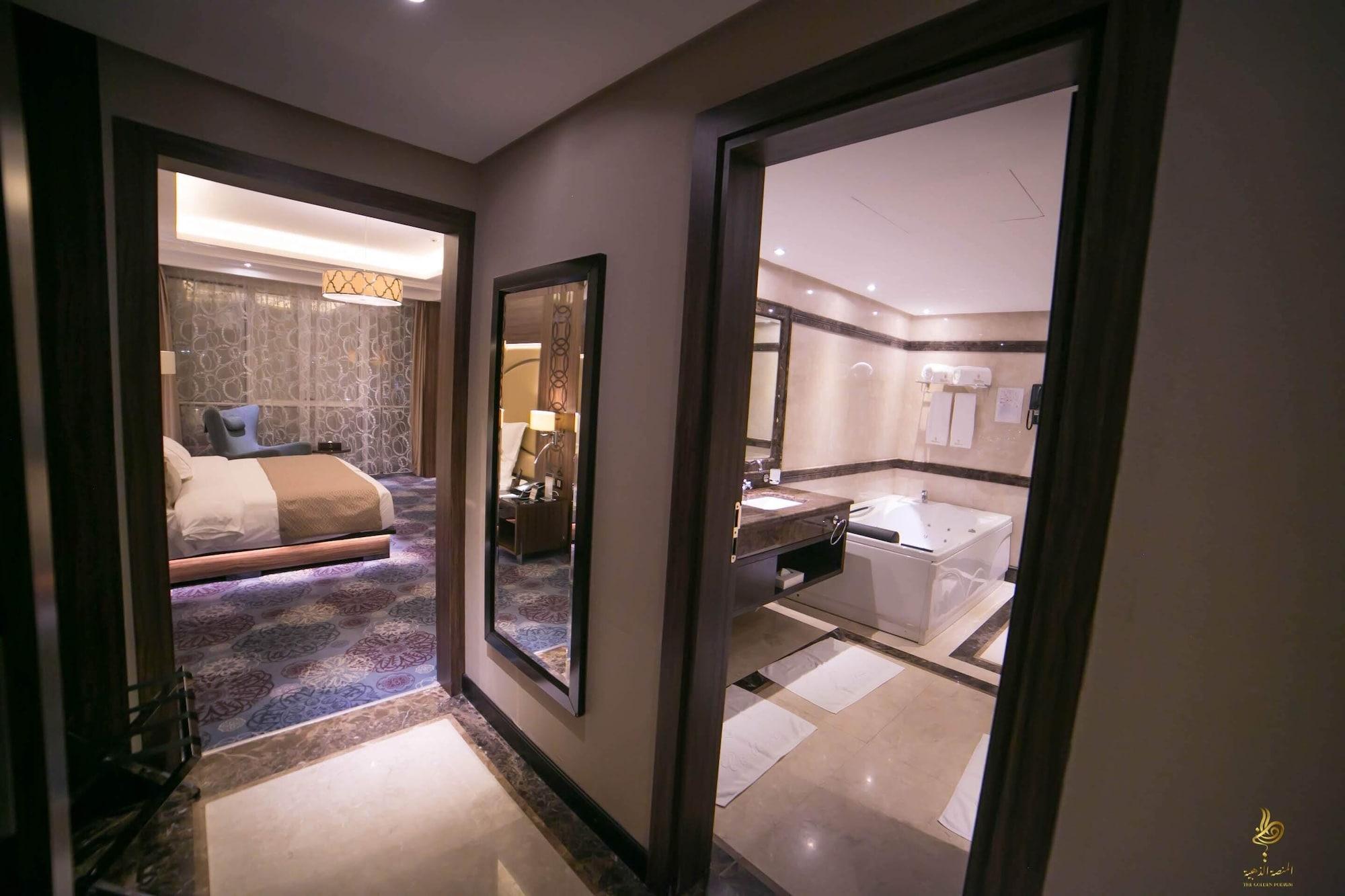 Casablanca Grand Hotel Jeddah Exterior photo A suite at the hotel