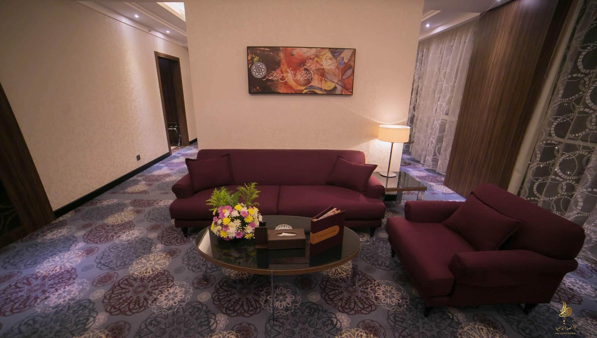 Casablanca Grand Hotel Jeddah Exterior photo A suite at the hotel