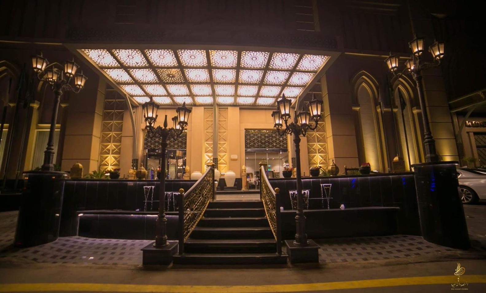 Casablanca Grand Hotel Jeddah Exterior photo The entrance of the hotel