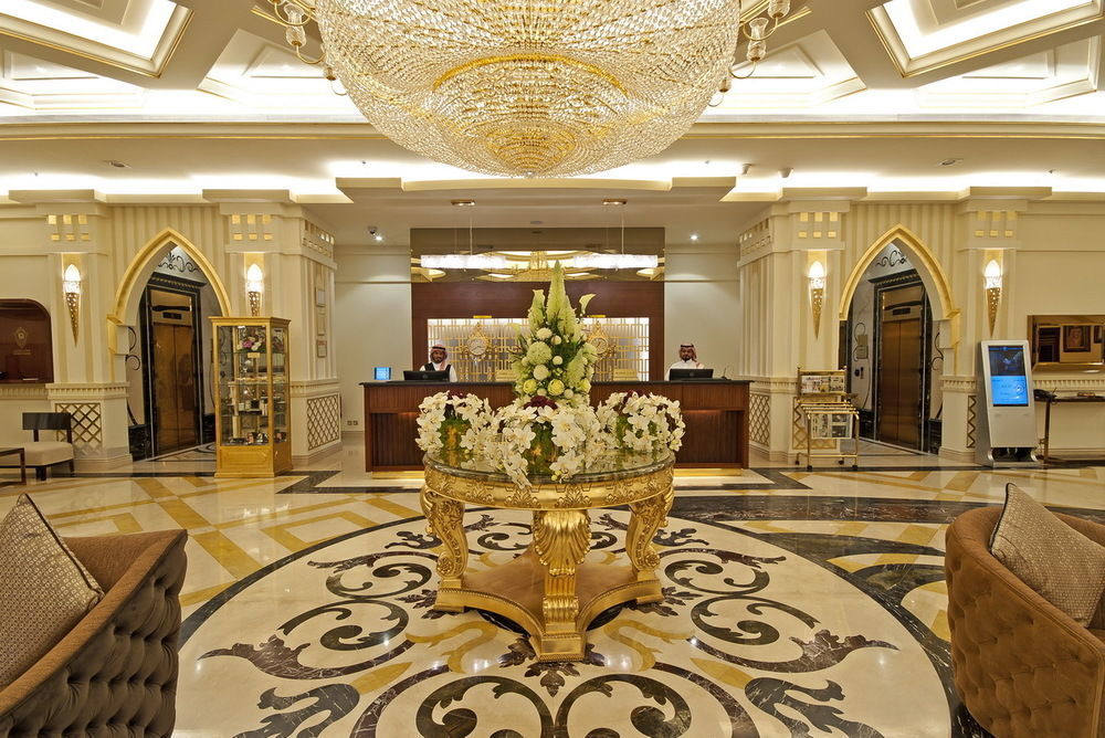 Casablanca Grand Hotel Jeddah Exterior photo Lobby