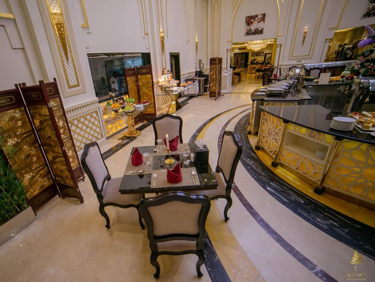 Casablanca Grand Hotel Jeddah Exterior photo The restaurant